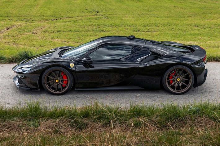 Dù hiệu suất tăng đáng kể, khả năng tăng tốc 0-100 km/h của bản độ Ferrari SF90 Stradale của Novitec không thay đổi, ở mức 2,5 giây. Tuy nhiên tốc độ tối đa của siêu xe được Novitec tăng lên ở mức 340 km/h.