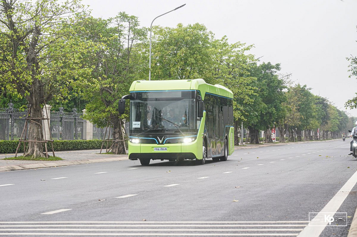 Hiện tại, tại bãi tập kết có khoảng 5 mẫu xe VinBus chạy điện thay phiên nhau chạy thử trong khuôn viên khô đô thị có địa chỉ tại Đa Tốn - Gia Lâm - Hà Nội.