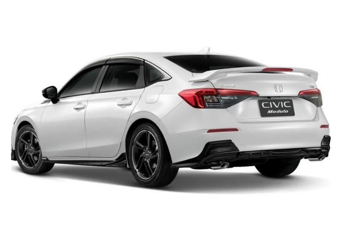 Dự kiến, cuối năm nay Civic 2022 sẽ trình làng Việt Nam, xét theo cách mà Honda Việt Nam đã thực hiện với CR-V và City trước đó. Honda Civic thế hệ thứ 11 có thể vẫn sẽ được nhập nguyên chiếc từ Thái Lan như thế hệ hiện hành