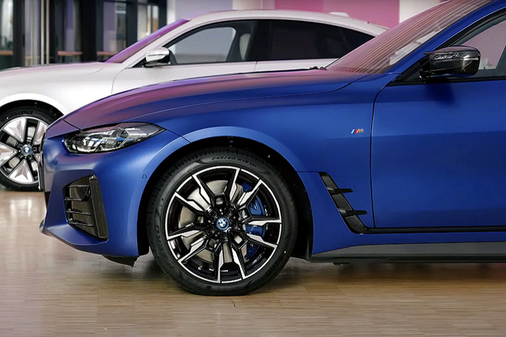 BMW i4 M50 trang bị hệ thống treo thích ứng M với lò xo và giảm xóc được tinh chỉnh riêng. Thanh chống lật được thiết kế đặc biệt kết hợp với thanh giằng tháp lò xo bổ sung ở phần đầu xe và hệ thống trợ lực lái thời gian thực của BMW đảm bảo trải nghiệm lái thể thao cho một mẫu xe điện.