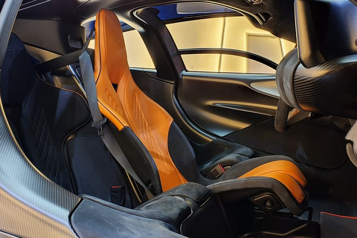 Siêu xe McLaren Speedtail được ra mắt lần đầu tiên hồi tháng 10/2018. Điểm đặc biệt của Speedtail nằm ở chỗ, đây là siêu xe "3 nhất" của thương hiệu McLaren từ trước tới nay, bao gồm sang trọng nhất, tốc độ nhanh nhất và có cấu tạo duy nhất. Điều này được chính hãng siêu xe Anh Quốc khẳng định từ thời điểm ra mắt.