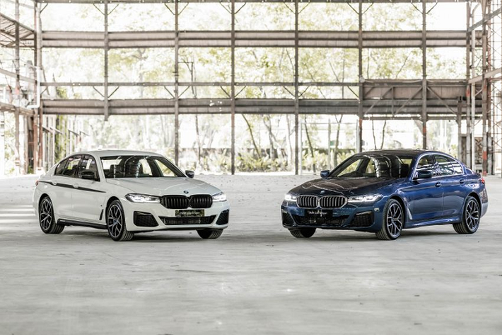 Tại thị trường Malaysia, giá xe BMW 530e M Sport từ 317.534 RM (76.773 USD - khoảng 1,76 tỷ đồng), trong khi bản 530i M Sport có giá từ 368.122 RM (89.000 USD - tương đương 2,05 tỷ đồng).