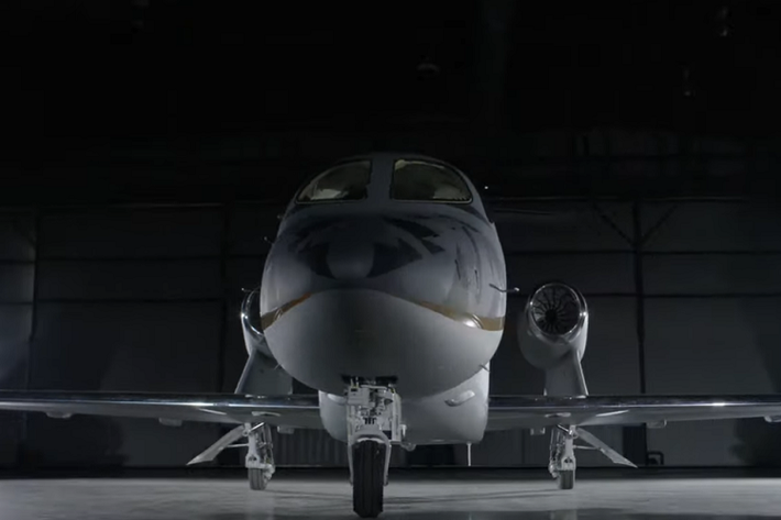 "Kể từ khi được giới thiệu trong năm 2018, HondaJet Elite đã đạt được hiệu suất tốt nhất trong phân khúc đồng thời cũng là loại tiết kiệm nhất, và với Elite S mới, chúng tôi tiến thêm một bước trong việc mở rộng khả năng của máy bay", Chủ tịch và CEO Công ty Máy bay Honda, Michimasa Fujino nói.