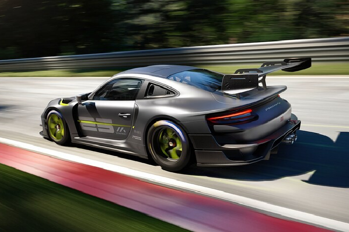 Chiếc xe đua Porsche 911 phiên bản GT2 RS Clubsport 25 này được phát triển trên phiên bản cũ 991 nhưng hãng xe Đức tuyên bố sức mạnh hay trang bị không thua gì phiên bản mới 992.