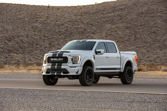 Nếu một chiếc F-150 Raptor 2021 là “quá thường” đối với bạn, vậy thì nhất định chiếc Ford Shelby F-150 2021 mới mạnh 775 mã lực trong bài viết này sẽ khiến bạn vừa lòng.