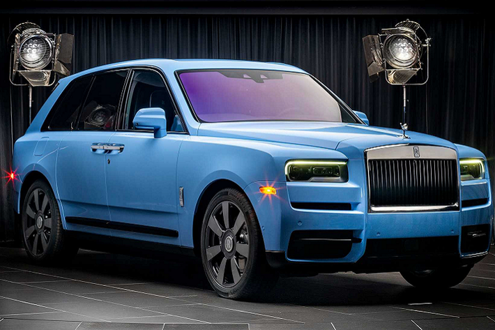 Một trong những yếu tố đặc trưng của Rolls-Royce chính là tùy biến và cá nhân hóa. Có hàng trăm loại hình tùy chọn cho khách hàng, từ vân gỗ, da ghế đến ngoại thất. Nhằm đáp ứng nhu cầu đó, hãng xe Anh quốc vừa bổ sung bộ sưu tập màu ngoại thất mới cho chiếc SUV siêu sang Rolls-Royce Cullinan.