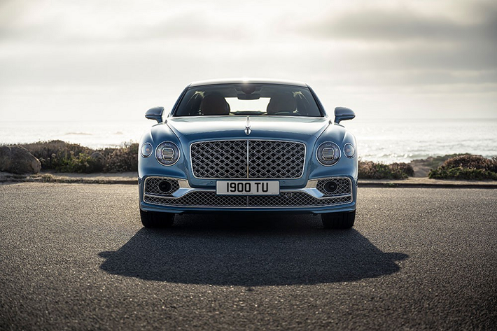 Hiện giá xe Bentley Flying Spur Mulliner 2022 vẫn chưa được công bố.
