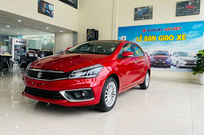 Đáng tiếc, tại thị trường Việt Nam mẫu xe Suzuki Ciaz thế hệ mới tiếp tục mất hút trên thị trường và nhiều tháng nằm trong top xe bán chậm nhất. Trong tháng 4, Suzuki Ciaz chỉ đạt doanh số 11 xe.