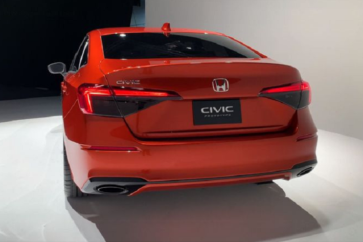 Cũng có thể Civic mới sẽ có thêm hai lựa chọn nữa là Meteorite Gray và Morning Mist (đều là sắc xám). Tùy thuộc vào màu sơn bên ngoài, khách hàng có thể chọn nội thất đen hoặc xám.