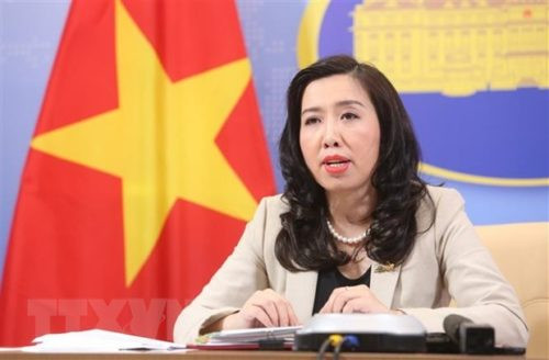 Trong cuộc họp báo thường kỳ chiều 2/7, người phát ngôn Bộ Ngoại giao Việt Nam Lê Thị Thu Hằng khẳng định, việc Trung Quốc tiến hành tập trận đã vi phạm chủ quyền Việt Nam và đi ngược lại quy tắc ứng xử ở Biển Đông, việc duy trì hợp tác giữa Biển Đông. Ảnh: Người Phát ngôn Bộ Ngoại giao Việt Nam Lê Thị Thu Hằng - Nguồn: Dương Giang/TTXVN