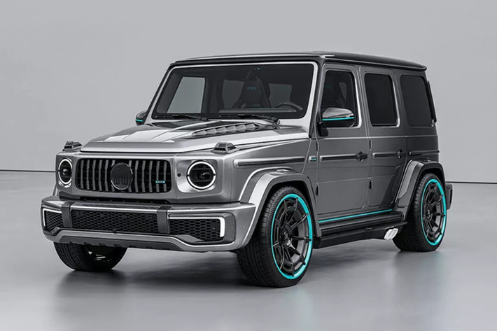 Nhằm tri ân hơn 10 năm thi đấu cho đội đua Mercedes của huyền thoại F1 Lewis Hamilton, hãng độ HOF Manufaktur (trước đây là Hofele) đã ra mắt gói độ Sir Class dựa trên mẫu Mercedes-AMG G63 huyền thoại.