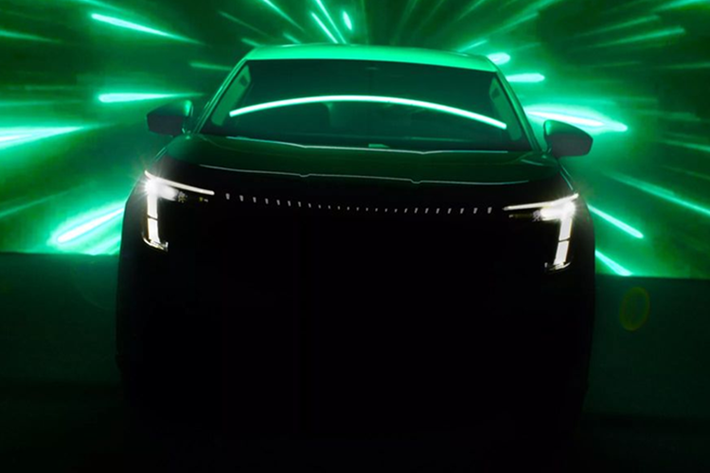 Skoda kỳ vọng Space sẽ cạnh tranh được với Kia EV9 – mẫu xe điện hiếm hoi có sức kéo 2.500kg. Vấn đề là khi kéo theo rơ-moóc, phạm vi hoạt động của xe điện thường giảm mạnh.