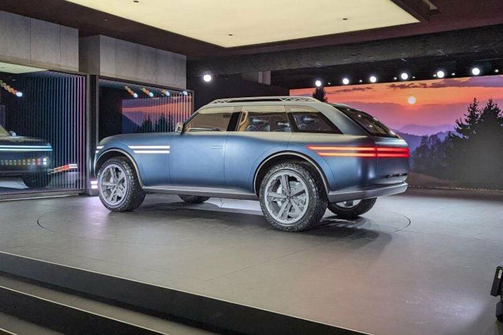 Nếu X Gran Equator được đưa vào sản xuất, Genesis sẽ có tổng cộng sáu dòng SUV từ năm 2026, bao phủ từ xe điện đô thị đến SUV hạng sang cỡ lớn và nay mở rộng sang lĩnh vực SUV chuyên off-road.