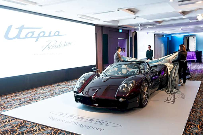 Pagani Utopia là mẫu xe thứ ba của thương hiệu này sau Zonda và Huayra, đã được giới thiệu lần đầu vào năm ngoái với biến thể Pagani Utopia Coupe tại Singapore.