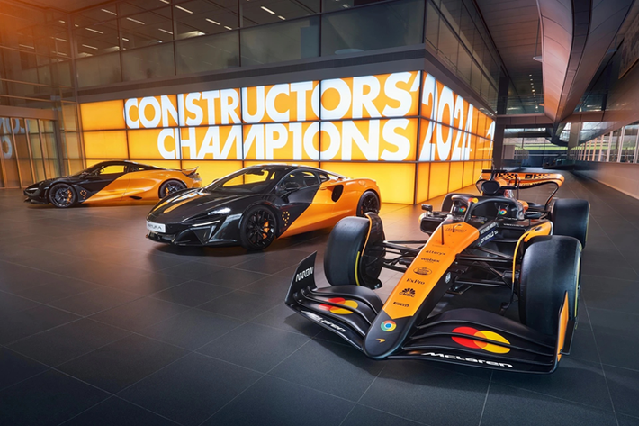 Tại Việt Nam, McLaren Artura có giá từ 14, 69 tỷ đồng và McLaren 750S có giá 19,999 tỷ đồng đối với phiên bản 750S Coupe và bản 750S Spider (mui trần) có giá 21,69 tỷ đồng.