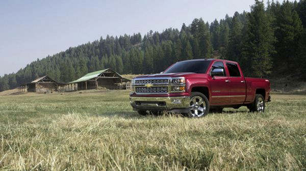 2. Chevrolet Silverado: Với số xe bán ra trong tháng 1 là 36.106 xe, đây là mẫu xe bán chạy nhất của Chevrolet.