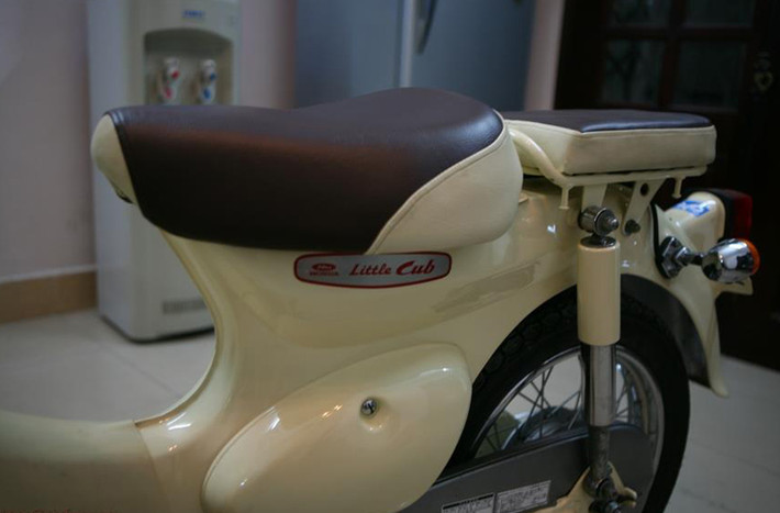 Kiểu dáng đuôi xe mang đậm những nét đặc trưng của dòng xe Cub.