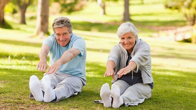 Vì vậy, sau khi luyện tập, bạn nên tắm rửa và mặc quần áo mới sạch sẽ để những nốt mụn xấu xí không có cơ hội xuất hiện ở vùng lưng. Ảnh: avianinfluenza.