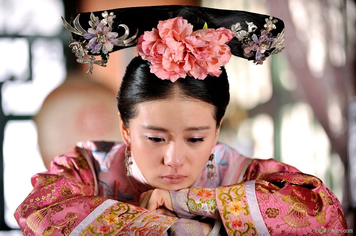 Đối với các phi tần không chịu hối lộ thì ngay cả thẻ bài cũng không có, làm sao có cơ hội được hoàng thượng lật thẻ bài?