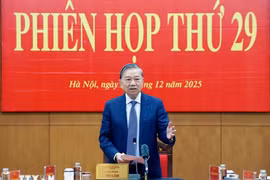 Tăng cường kiểm soát quyền lực, xử lý dứt điểm “tham nhũng vặt”