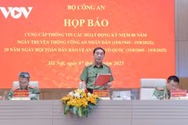 Chuỗi hoạt động kỷ niệm 80 năm ngày truyền thống Công an nhân dân