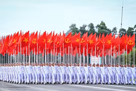 Vững bước dưới cờ Đảng