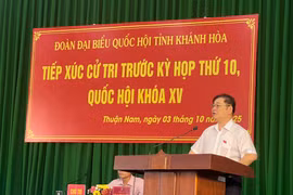 Chủ tịch Phan Xuân Dũng tiếp xúc cử tri Khánh Hòa trước kỳ họp thứ 10, Quốc hội khóa XV