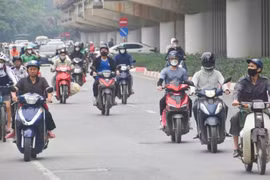 Đường phố Hà Nội thông thoáng trong ngày đầu nghỉ lễ Giỗ Tổ Hùng Vương