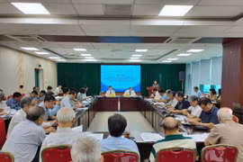 Sửa Hiến pháp nhằm tháo gỡ vướng mắc về thể chế 