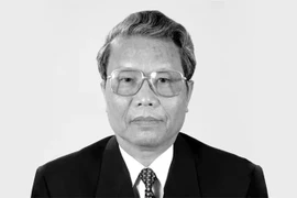 Viếng nguyên Chủ tịch nước Trần Đức Lương không mang vòng hoa