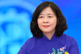 Chủ tịch Ủy ban Trung ương MTTQ Việt Nam chúc mừng 50 năm Quốc khánh nước CHDCND Lào