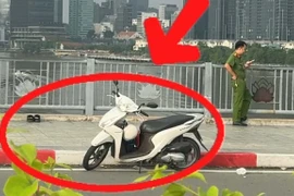 Bị lừa 200 triệu, thanh niên 22 tuổi nghi nhảy cầu Thủ Thiêm 1