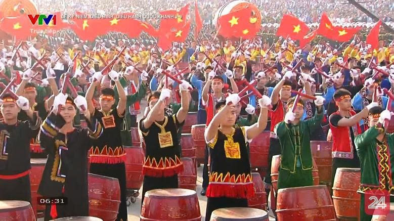 View - Trực tiếp: Dàn pháo lễ chính thức khai hỏa tại Sân vận động Mỹ Đình | Báo Tri thức và Cuộc sống - TIN TỨC PHỔ BIẾN KIẾN THỨC 24H