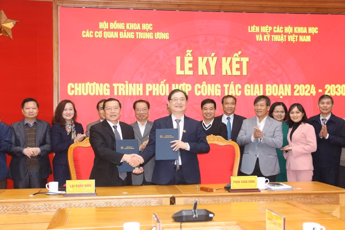 anh-8-le-ky-ket.jpg