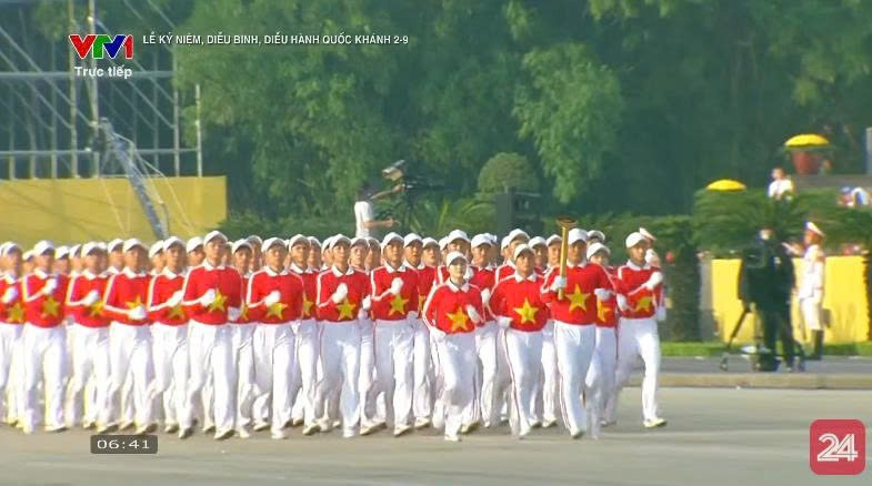 View - Trực tiếp: Dàn pháo lễ chính thức khai hỏa tại Sân vận động Mỹ Đình | Báo Tri thức và Cuộc sống - TIN TỨC PHỔ BIẾN KIẾN THỨC 24H