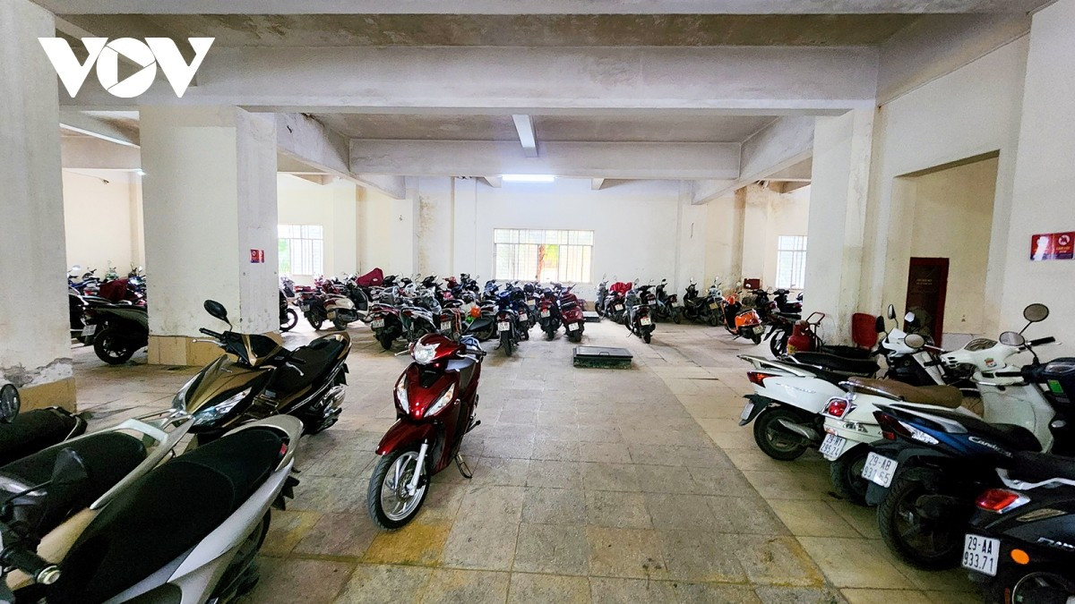 ...không bố trí khu vực sạc pin trong hầm vì lo ngại nguy cơ cháy nổ