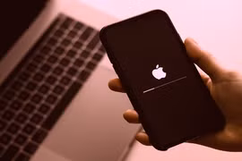 Bỏ qua cập nhật iPhone: Rủi ro bảo mật và mất tính năng mới