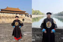 Chàng trai gây chú ý vì bức ảnh giao diện 'tham quan' khi du lịch Trung Quốc