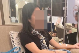 Nhiều người chi cả trăm triệu mong "cải lão hoàn đồng"