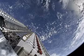 Starlink vào Việt Nam cạnh tranh: Ai mới là kẻ yếu?