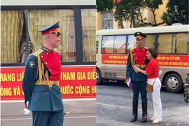 Khối trưởng Nga xúc động trước tình cảm người dân Việt Nam sau diễu binh A80