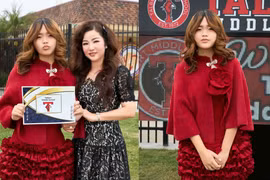 Con gái Thúy Nga "trổ mã" tuổi 14, da dáng thiếu nữ