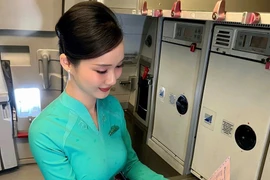 Nữ tiếp viên hút 7 triệu lượt xem chỉ với 1 khoảnh khắc