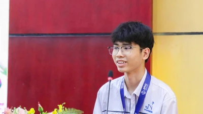 Từ sở thích “lạ” tới Huy chương vàng Vật lý châu Á APhO