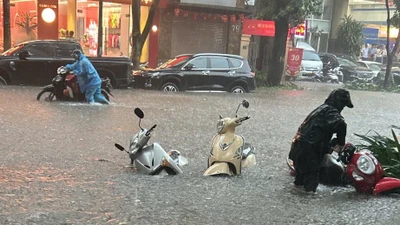 Chuyên gia chỉ ra '3 tội đồ' khiến Hà Nội cứ mưa là ngập