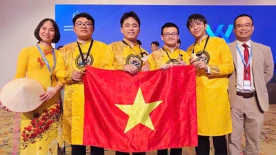 Việt Nam có 2 HCV lọt top 10 Olympic Hóa học Quốc tế 