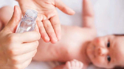 Dầu gió có thực sự an toàn với trẻ nhỏ?