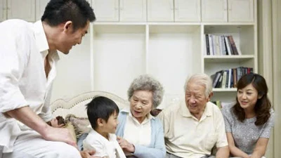Áp lực làm dâu trong gia đình nhiều thế hệ