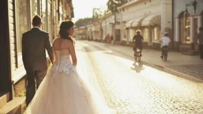 Lấy chồng xa, hạnh phúc có thực sự nở hoa?