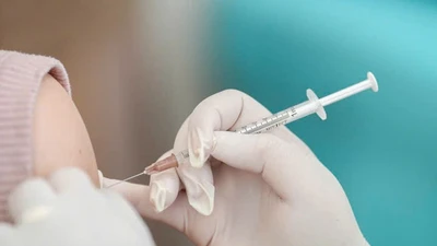 Những ai nên tiêm vắc xin cúm mỗi năm để tránh biến chứng?